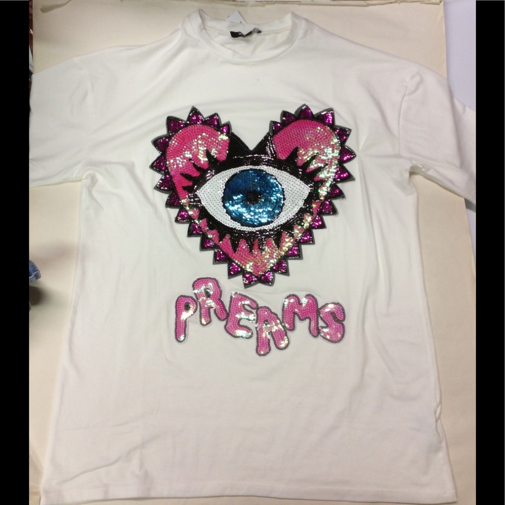 NEW--(THE ALL SEEING EYE)White Sequin Heart Eye 'Preams' Short Sleeve Tee